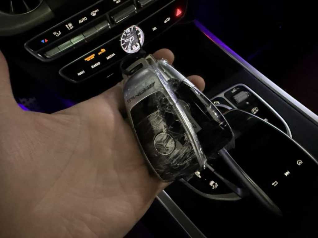 Mercedes Benz G Class (G Wagen) 2023 Blanco - Importación desde Corea - HF Imports Iquique - Foto 15