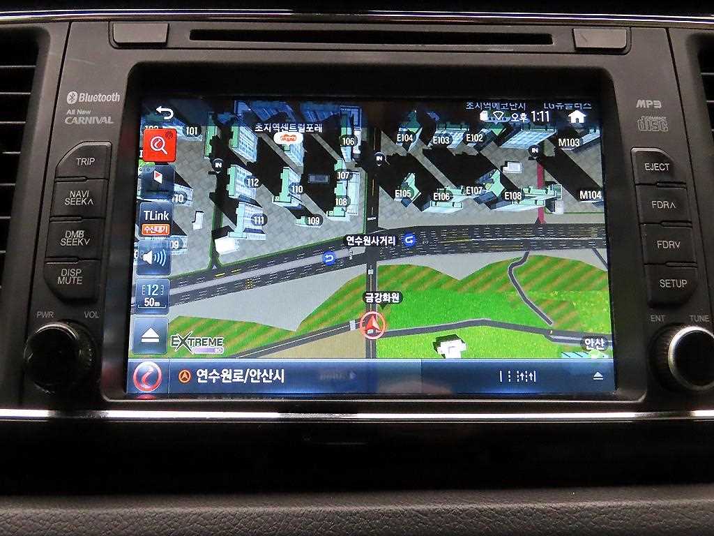 KIA Carnival - Vista 9