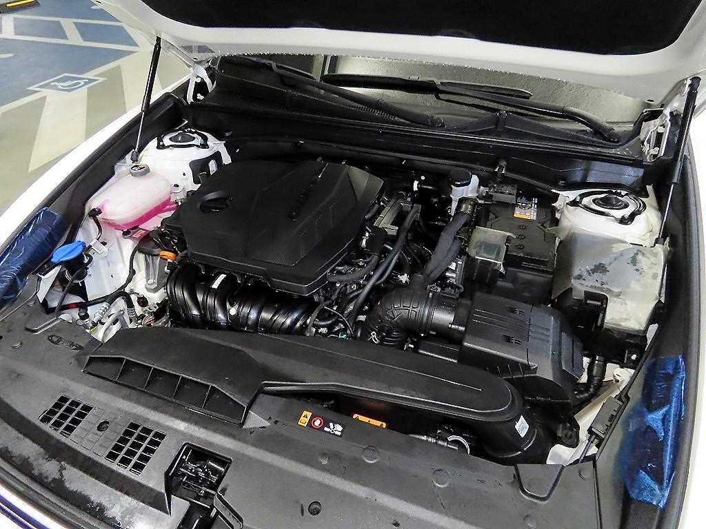 HYUNDAI Grandeur 2024 Blanco - Importación desde Corea - HF Imports Iquique - Foto 19