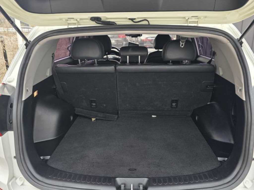 KIA Sportage - Vista 4