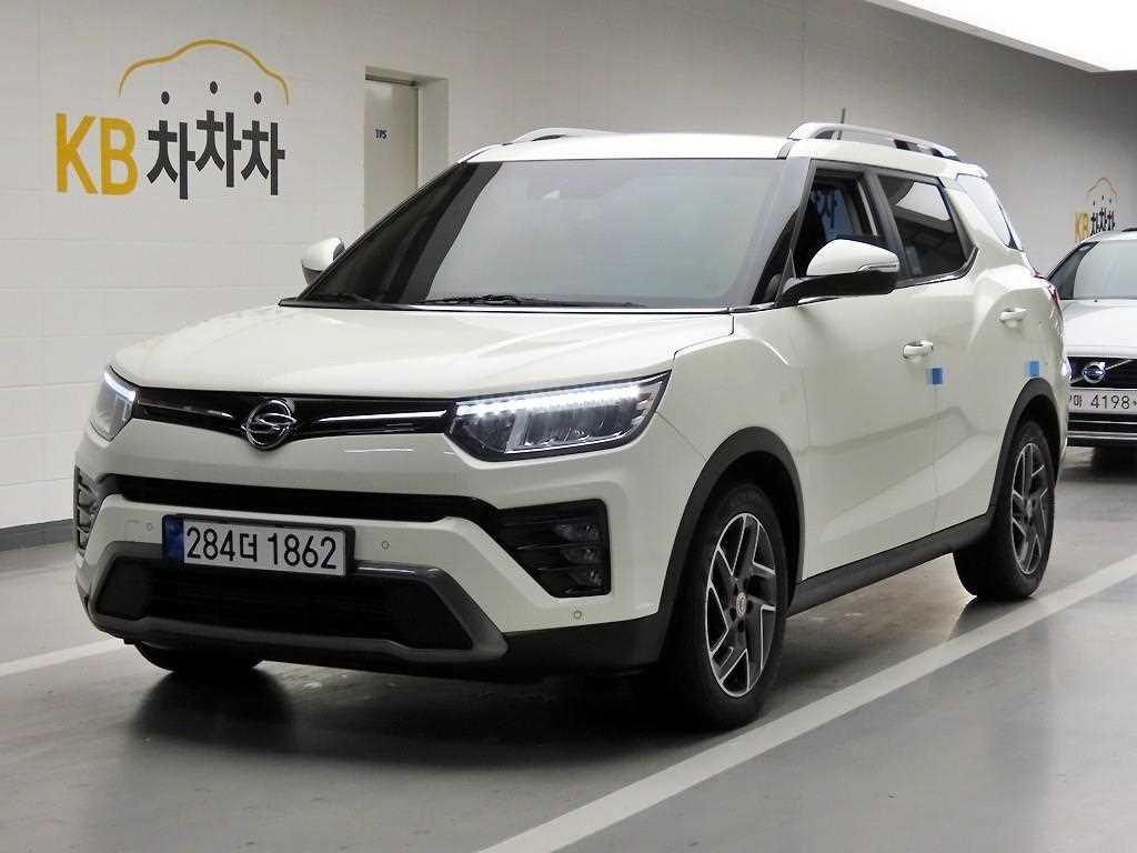 Ssangyong Tivoli - Vista 2
