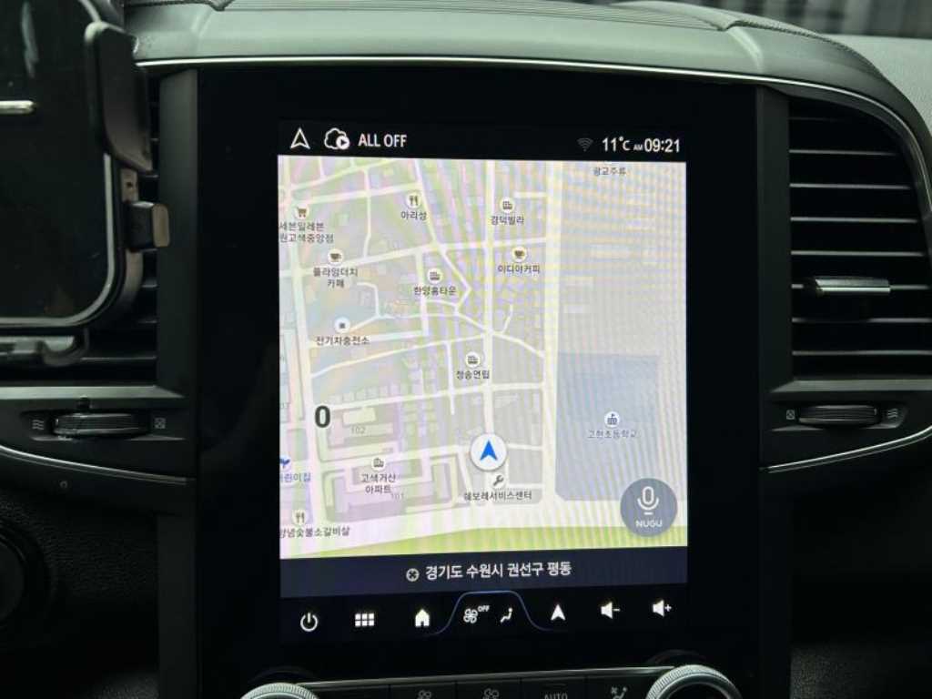 SAMSUNG QM6 - Vista 12