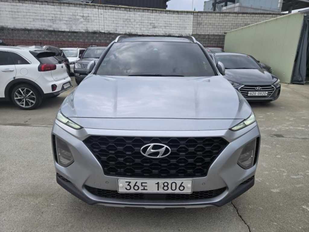 HYUNDAI Santa Fe 2019 Plateado - Importación desde Corea - HF Imports Iquique - Foto 1