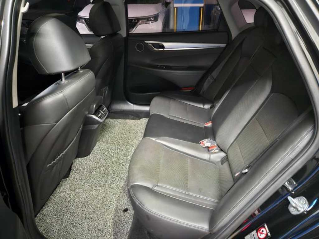 HYUNDAI Grandeur 2021 Negro - Importación desde Corea - HF Imports Iquique - Foto 16