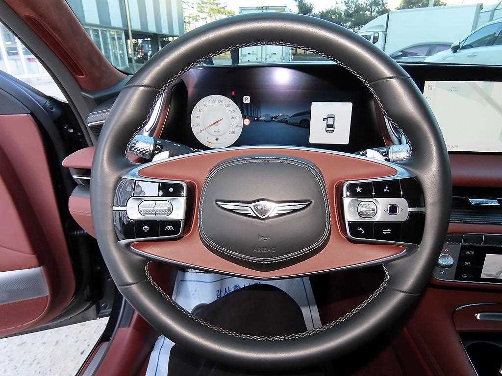 Genesis G90 - Vista 8