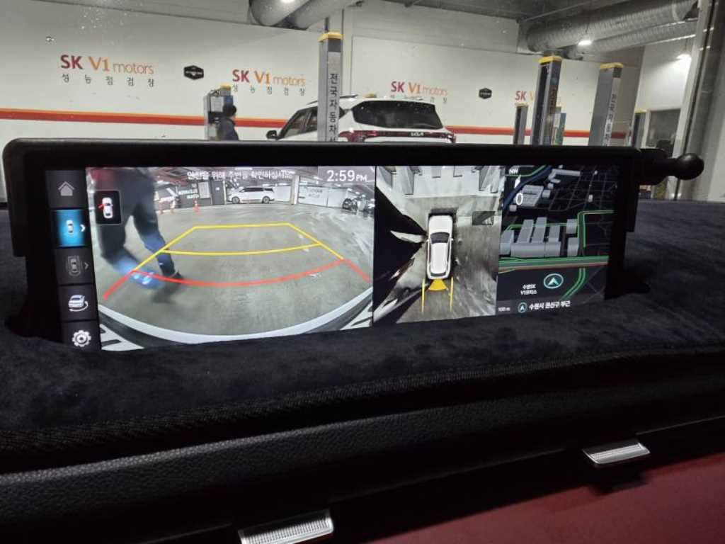 Genesis GV70 - Vista 9