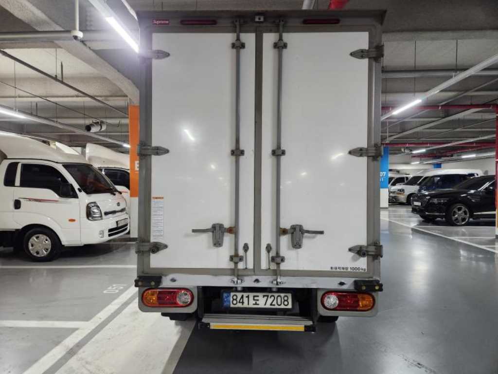 Small Truck Normal Box(High Deck) - Vista 6