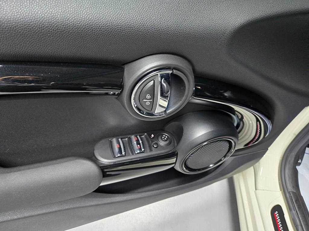 Mini Cooper Convertible 2022 Blanco - Importación desde Corea - HF Imports Iquique - Foto 13