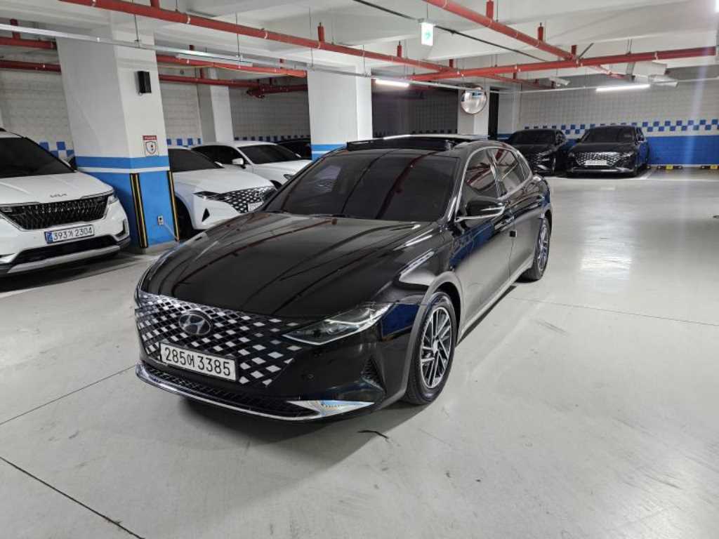 HYUNDAI Grandeur - Vista 3