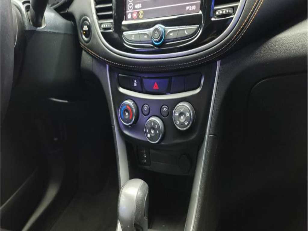 Chevrolet Trax - Vista 11