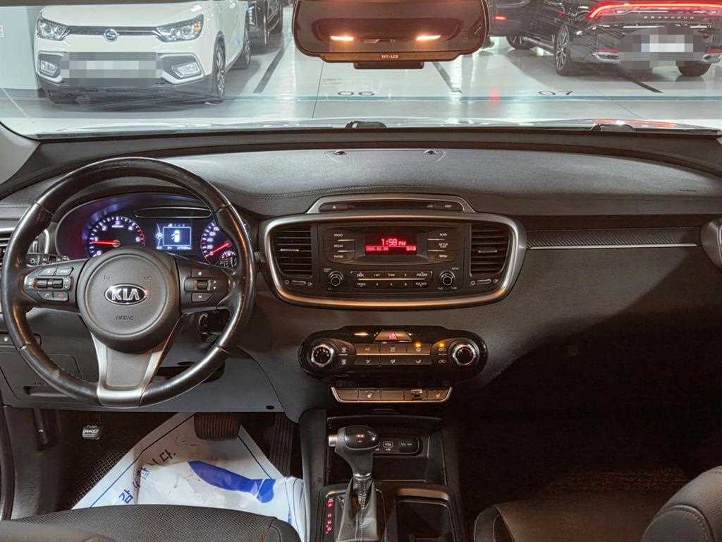 KIA Sorento - Vista 7