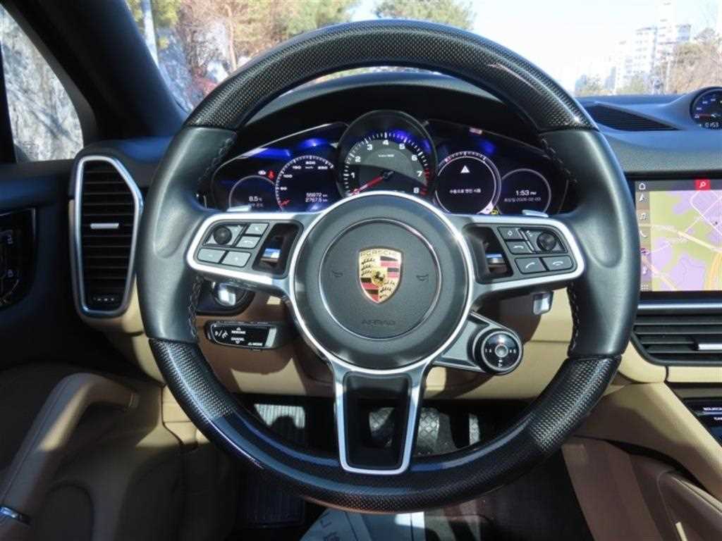 Porsche Cayenne 2021 Negro - Importación desde Corea - HF Imports Iquique - Foto 15