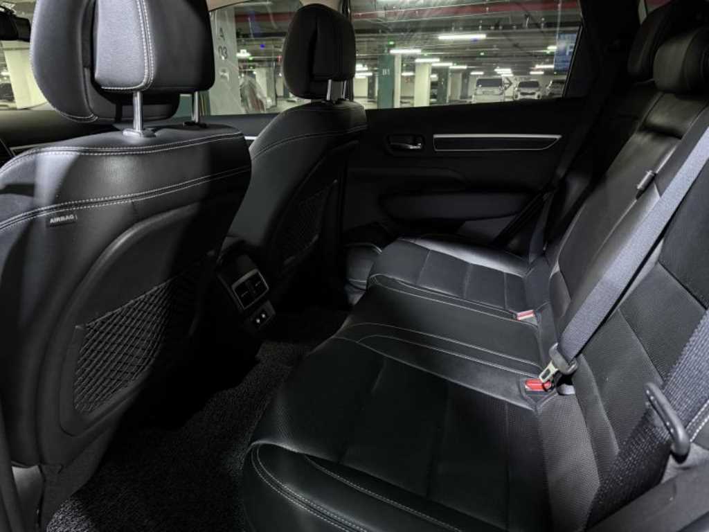 SAMSUNG QM6 - Vista 8