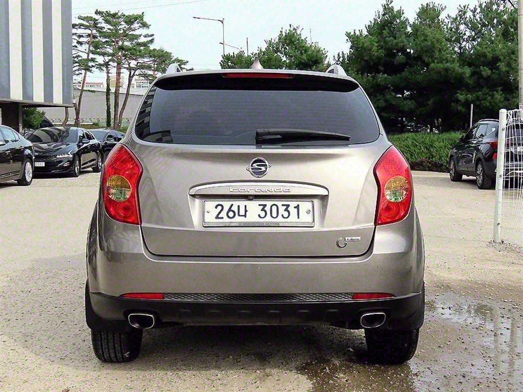 Ssangyong Korando - Vista 4