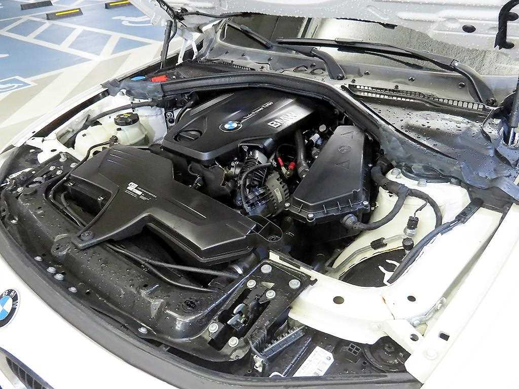 BMW 3 series 2018 Blanco - Importación desde Corea - HF Imports Iquique - Foto 19