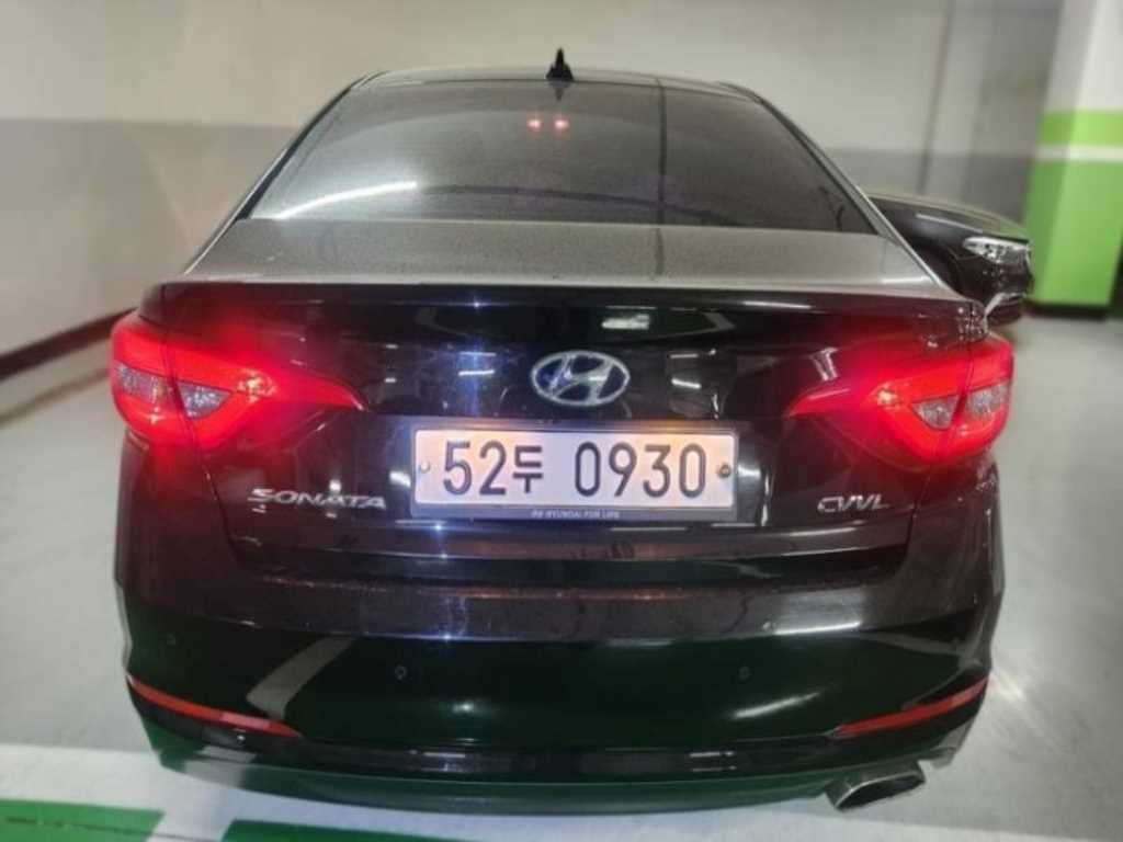 HYUNDAI Sonata - Vista 2