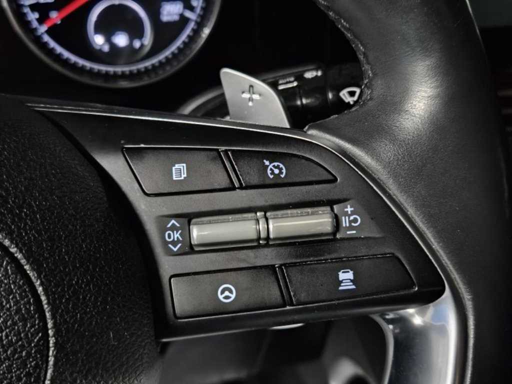 HYUNDAI Grandeur - Vista 7