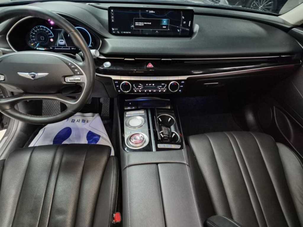 Genesis G80 - Vista 7