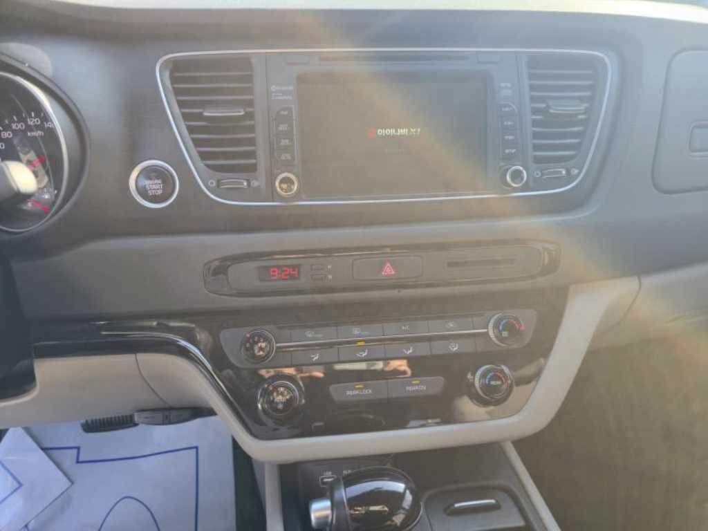 KIA Carnival 2015 - Importación desde Corea - HF Imports Iquique - Foto 14