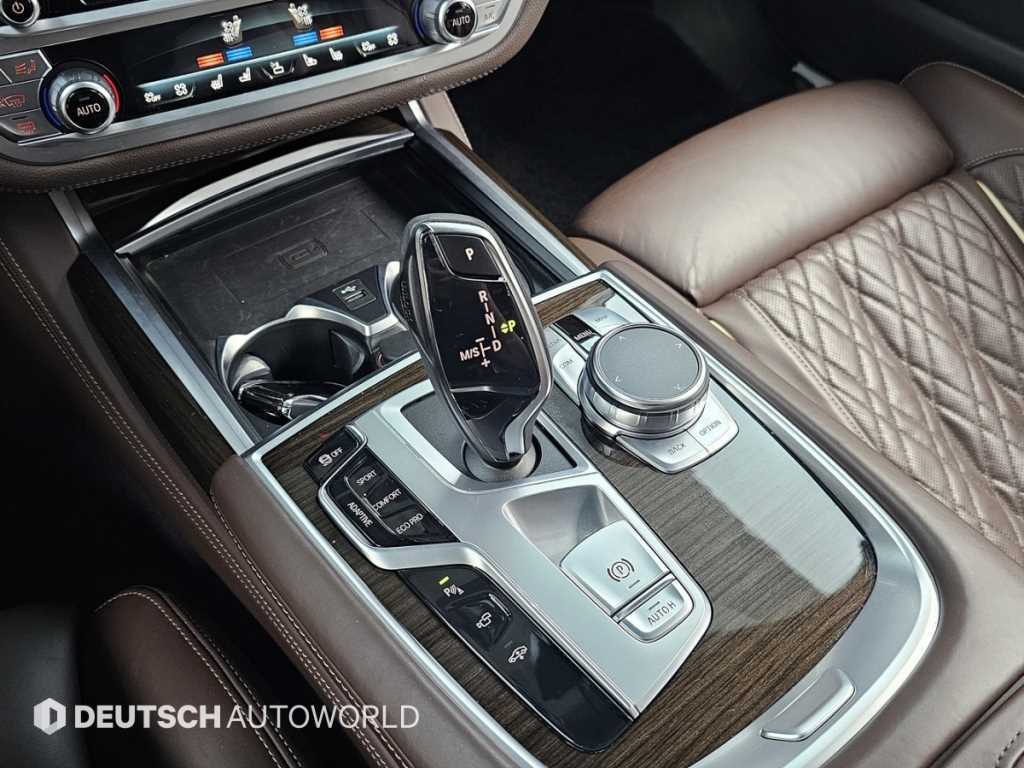 BMW 7 Series - Vista 9