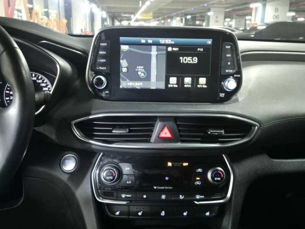 HYUNDAI Santa Fe - Vista 9