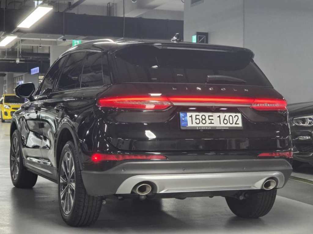 Lincoln Corsair - Vista 4