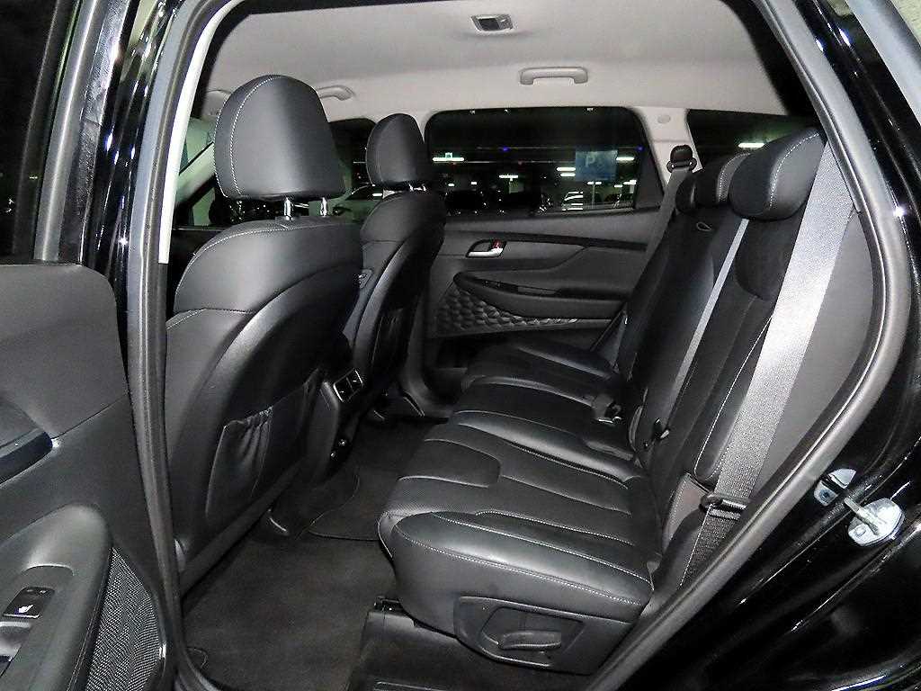 HYUNDAI Santa Fe - Vista 7