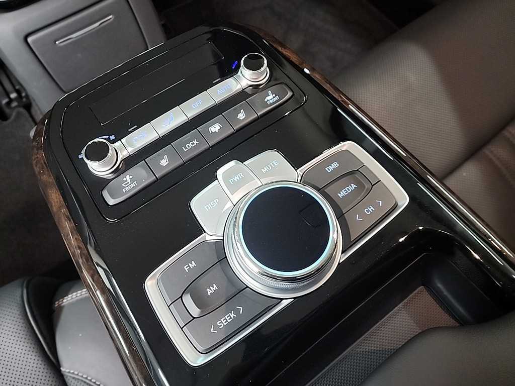 Genesis G90 2021 Negro - Importación desde Corea - HF Imports Iquique - Foto 15