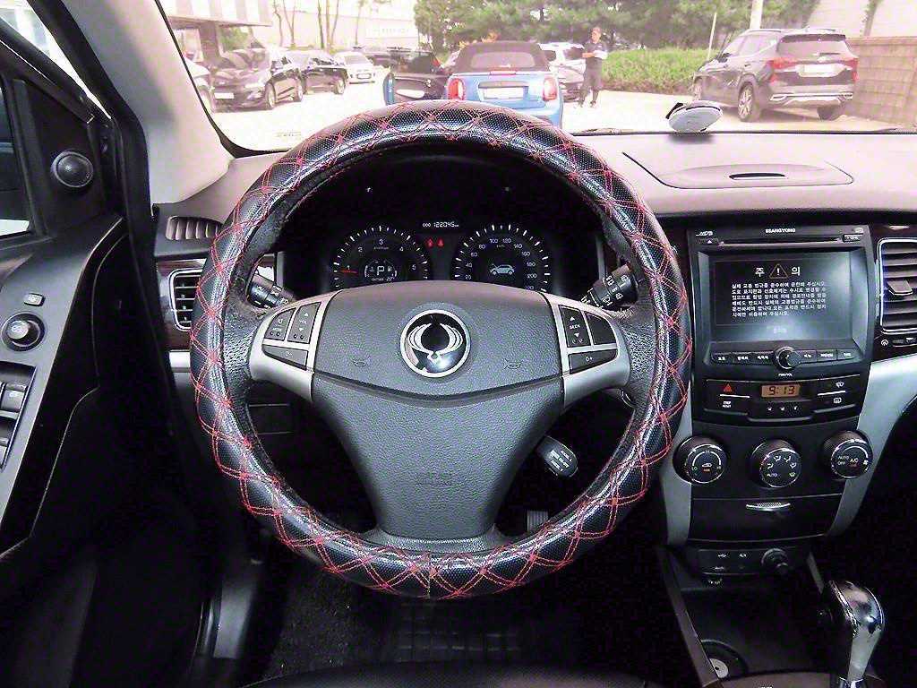 Ssangyong Korando - Vista 8