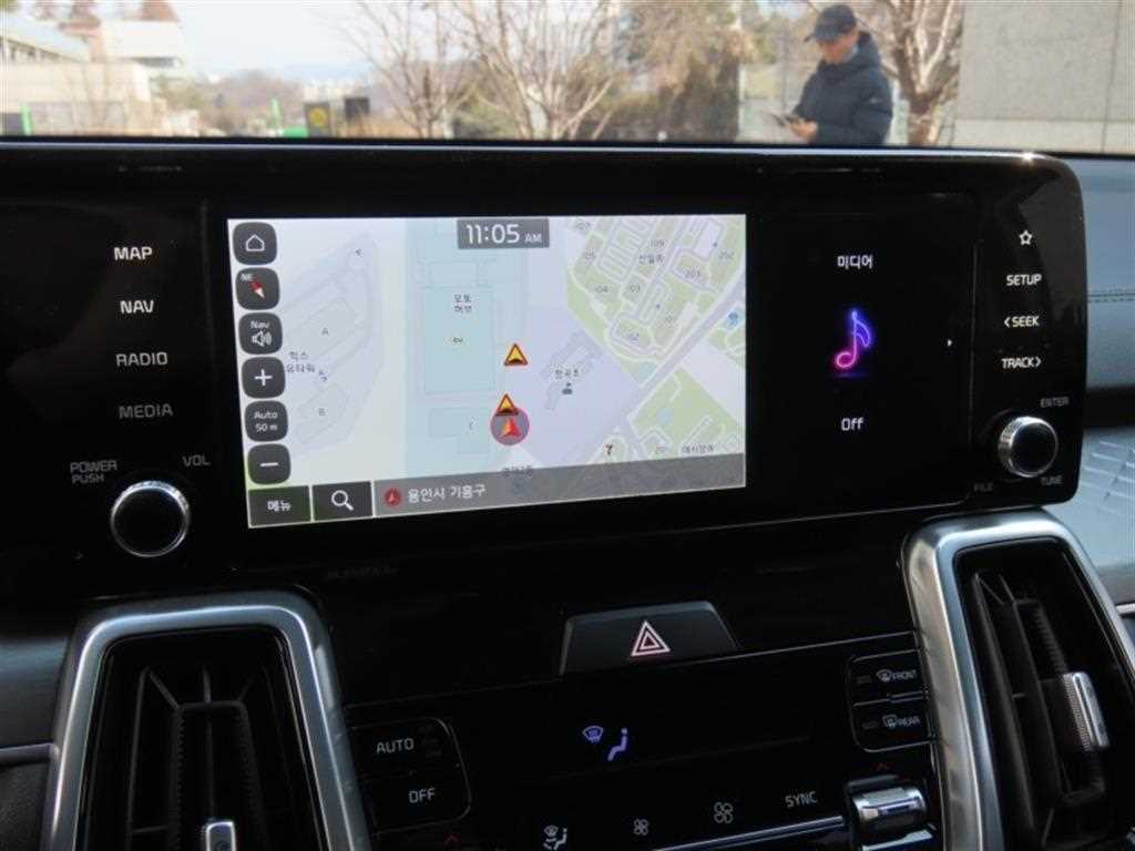 KIA Sorento - Vista 8