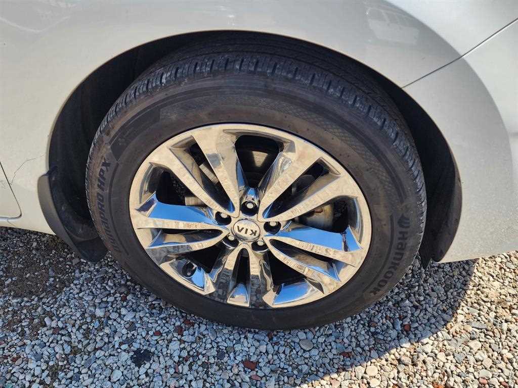 KIA Carnival 2016 Blanco - Importación desde Corea - HF Imports Iquique - Foto 19