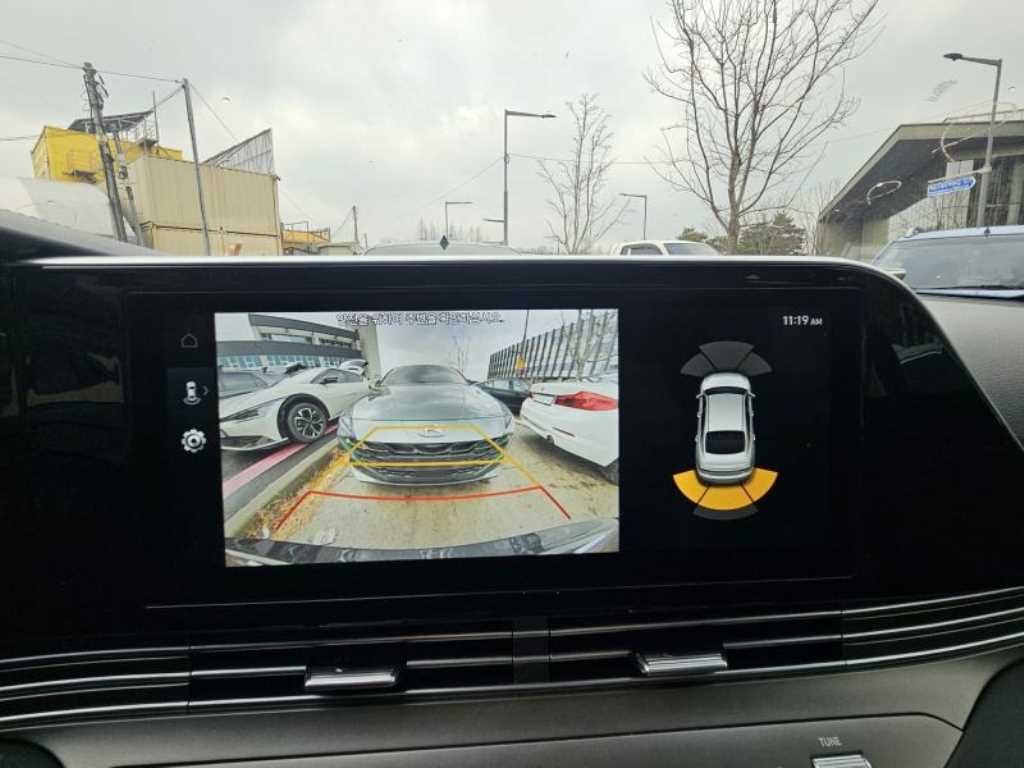 HYUNDAI Grandeur - Vista 9