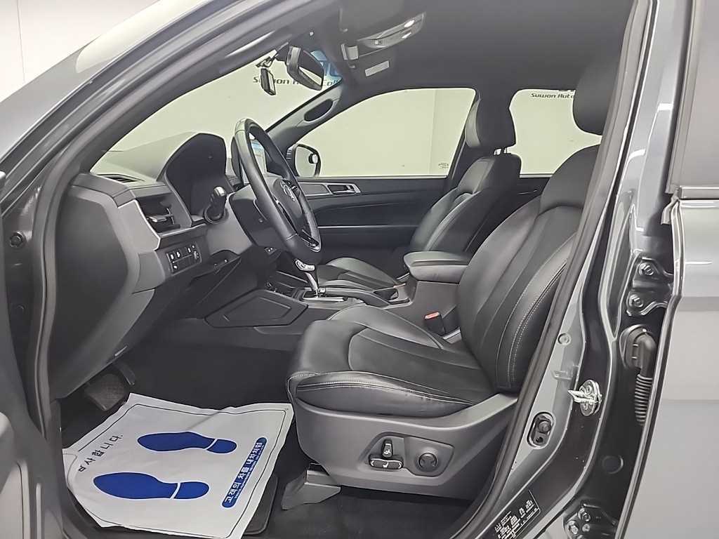 Ssangyong Rexton - Vista 11