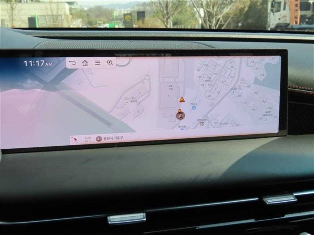 Genesis G80 - Vista 8