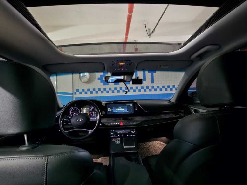 HYUNDAI Grandeur - Vista 8