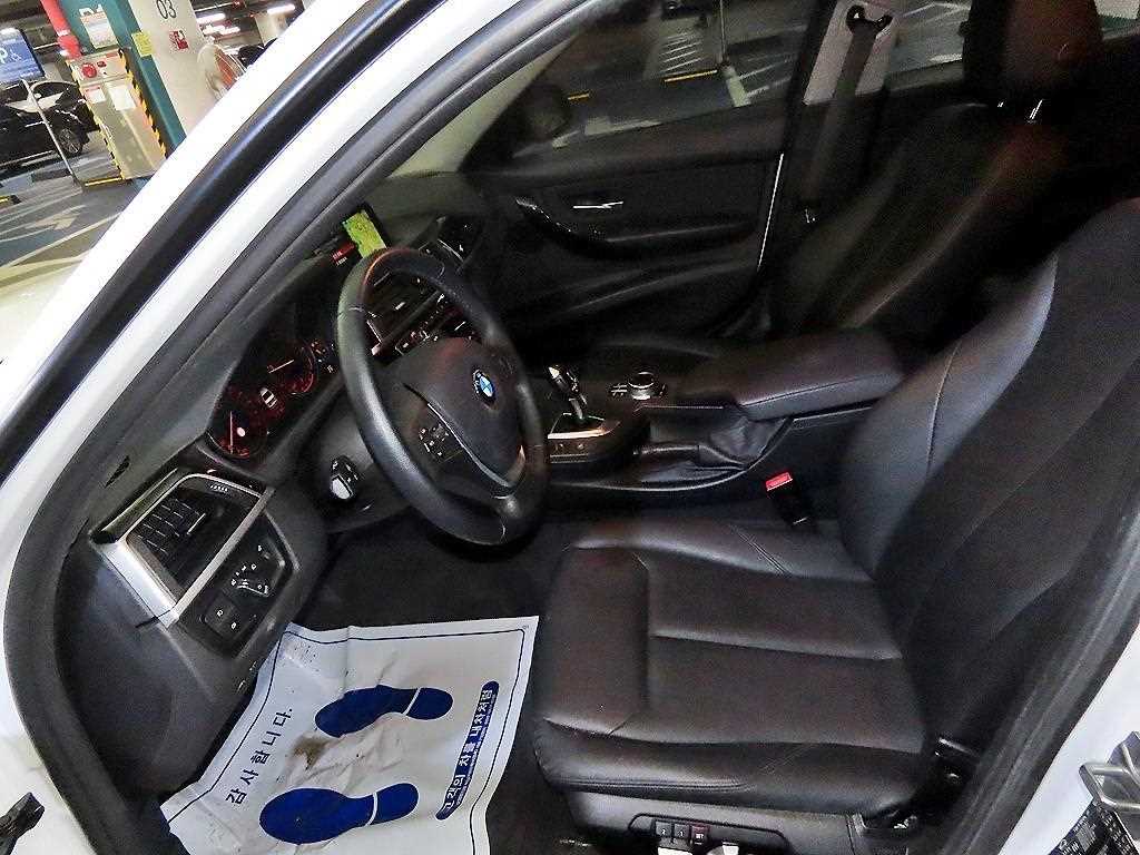 BMW 3 series - Vista 6