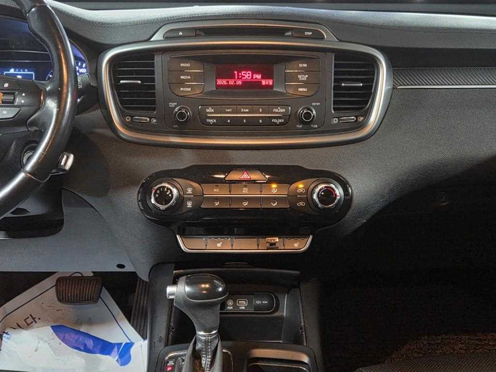 KIA Sorento 2015 Plateado - Importación desde Corea - HF Imports Iquique - Foto 15