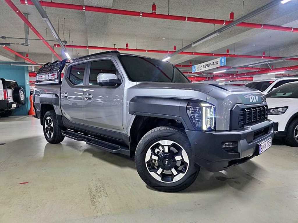 KIA Tasman - Vista 5