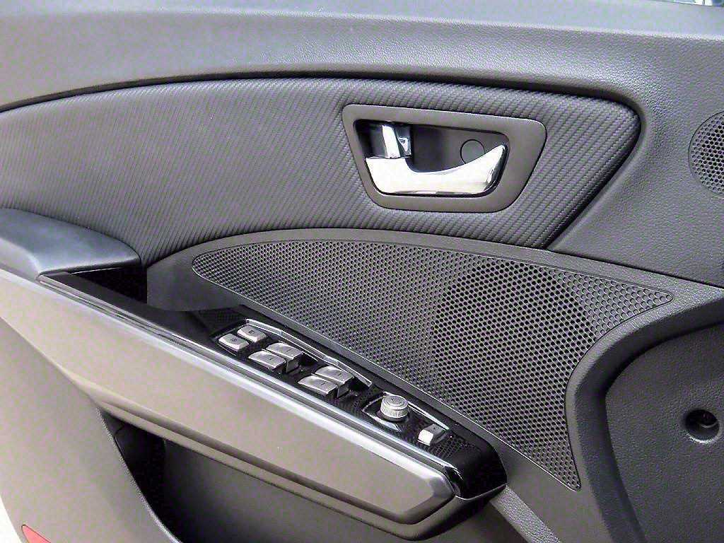 Ssangyong Tivoli - Vista 11