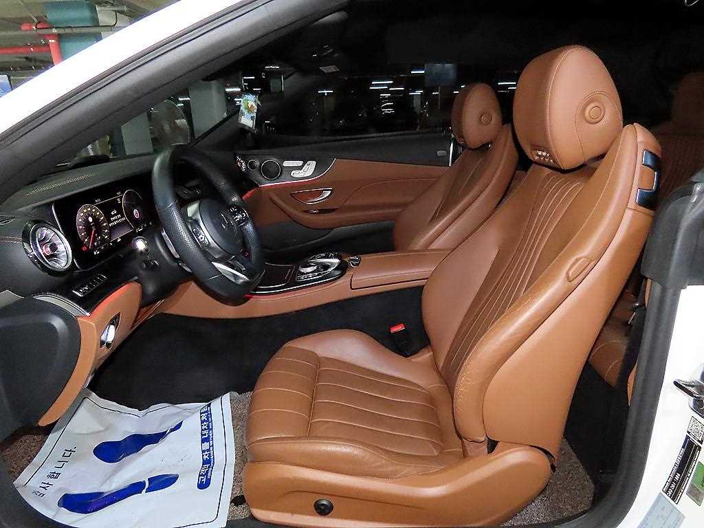 Mercedes Benz E class - Vista 8