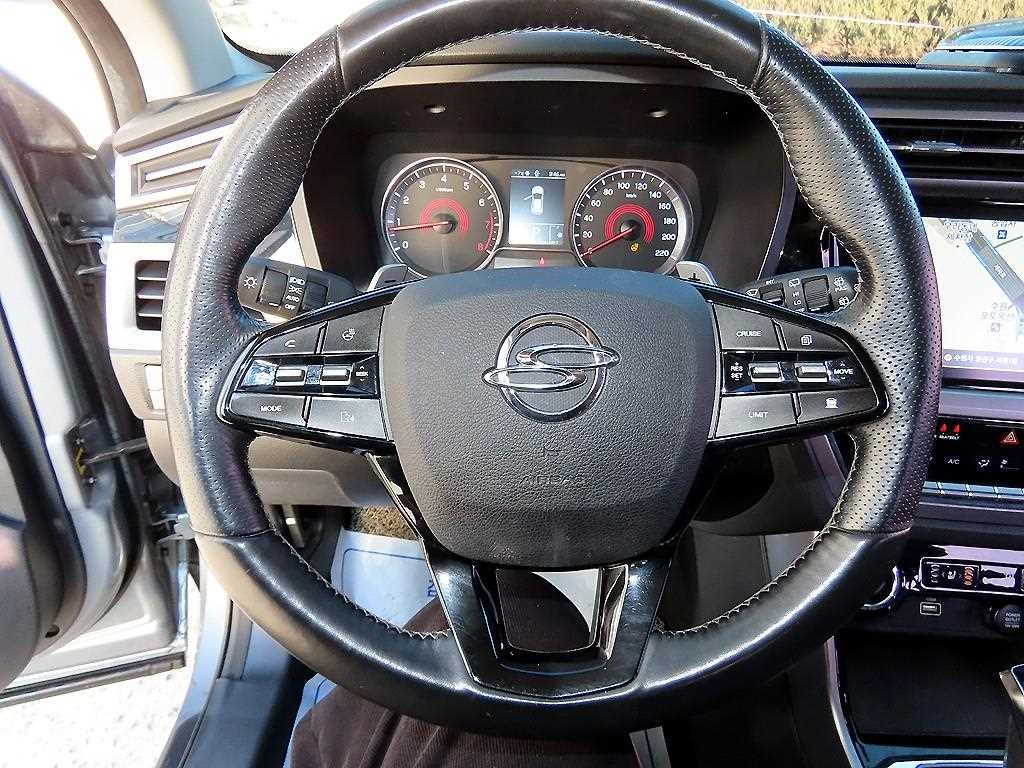 Ssangyong Korando - Vista 8