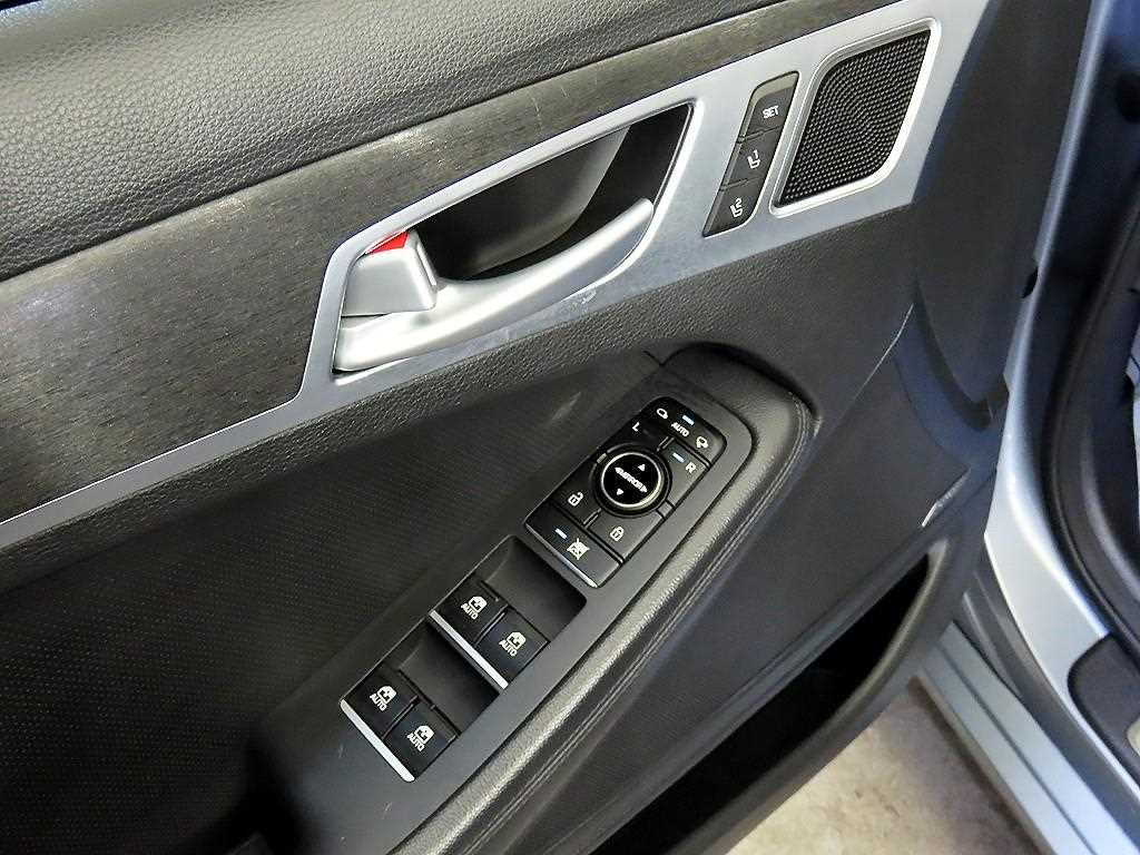 HYUNDAI Genesis 2016 Gris - Importación desde Corea - HF Imports Iquique - Foto 13