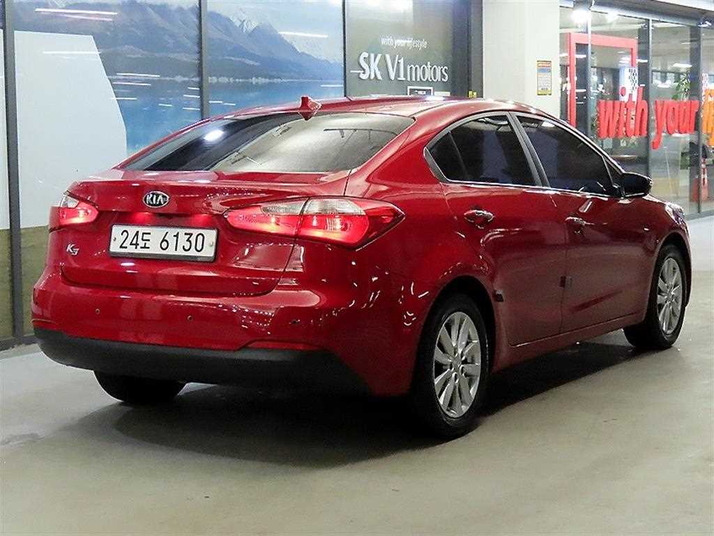 KIA K3 - Vista 4