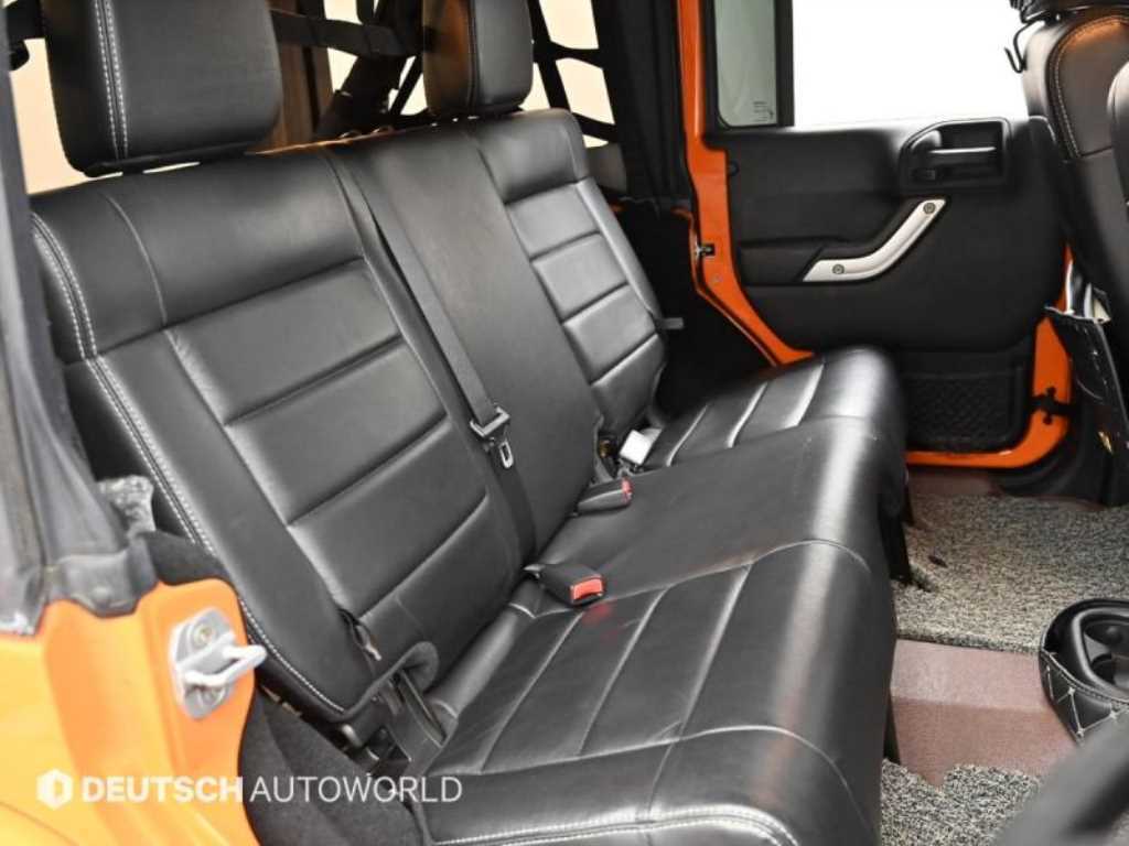 Jeep Wrangler - Vista 12