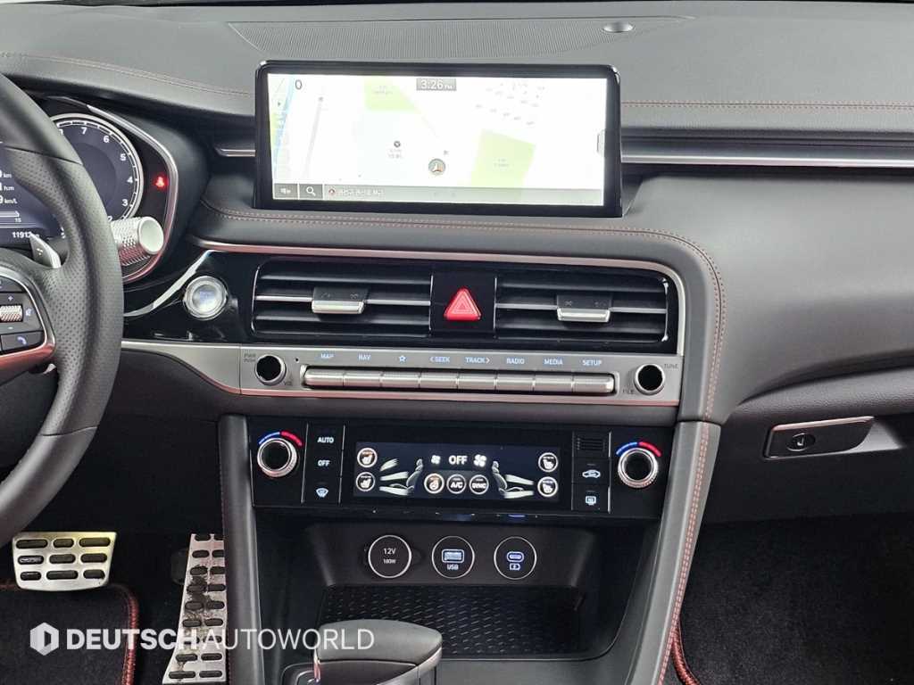 Genesis G70 2025 the color of pearl - Importación desde Corea - HF Imports Iquique - Foto 14