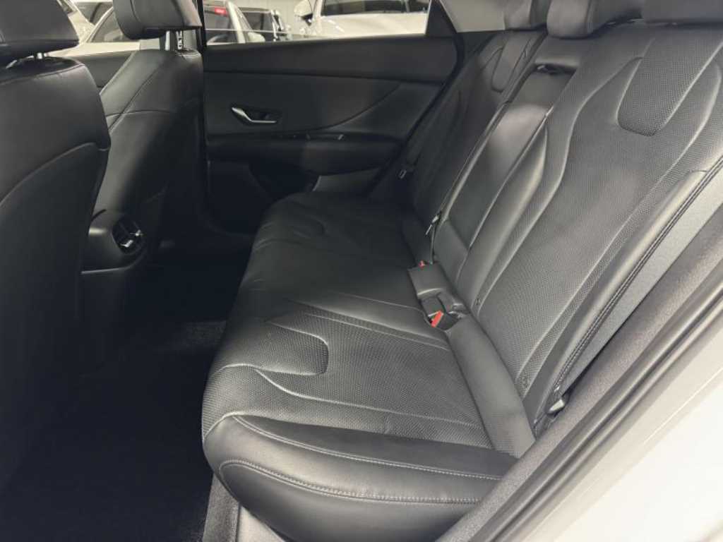 HYUNDAI Avante 2021 - Importación desde Corea - HF Imports Iquique - Foto 17