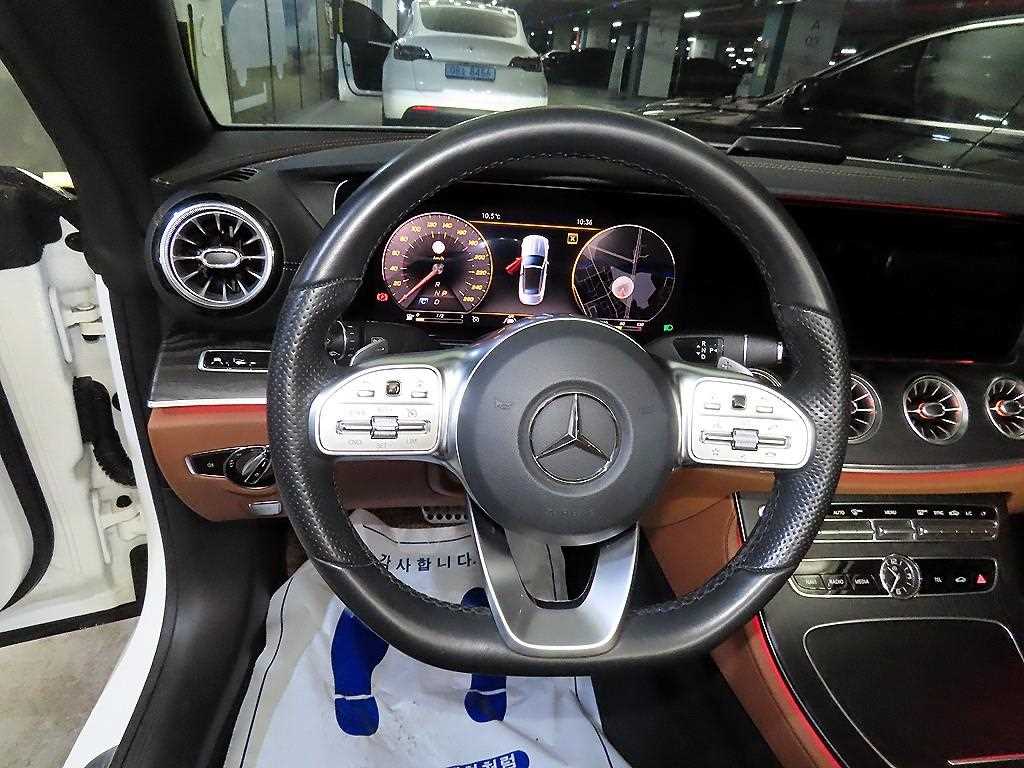 Mercedes Benz E class - Vista 10