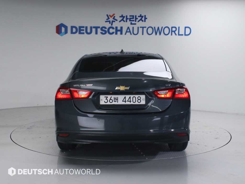 Chevrolet Malibu - Vista 4