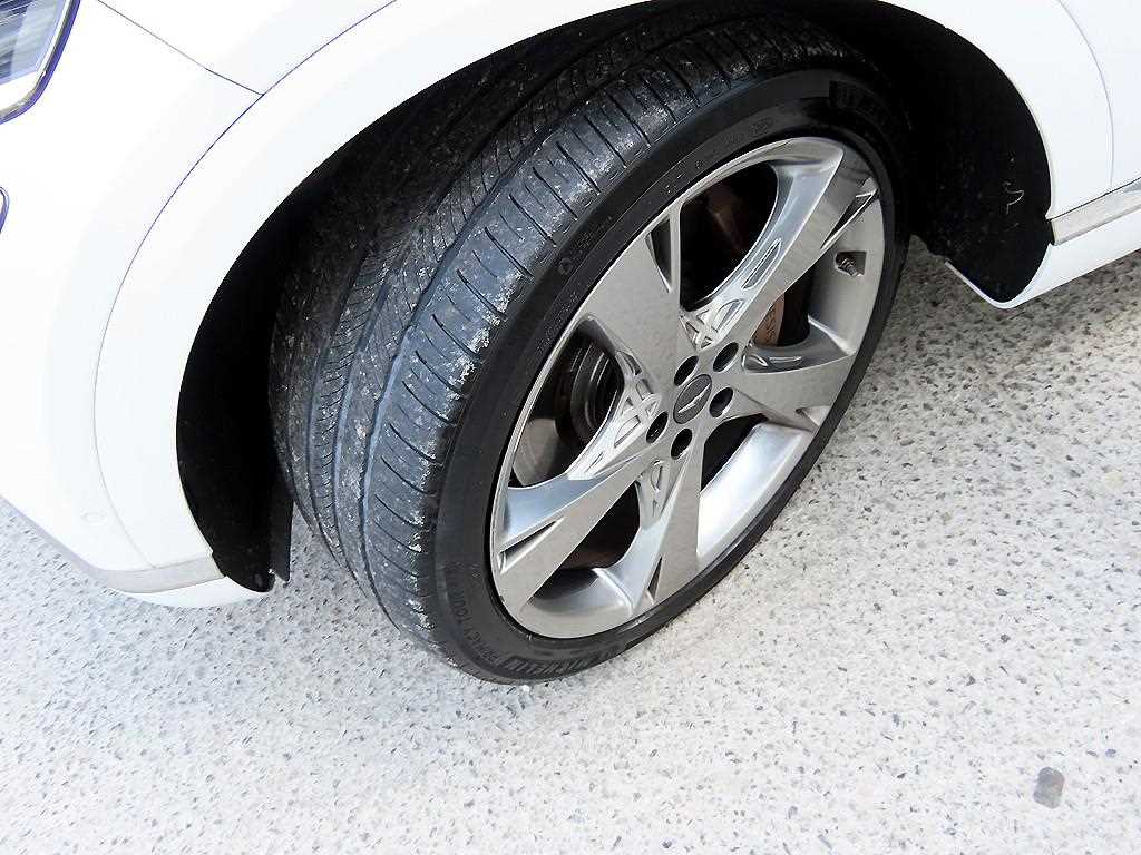 Genesis GV80 2022 Blanco - Importación desde Corea - HF Imports Iquique - Foto 20