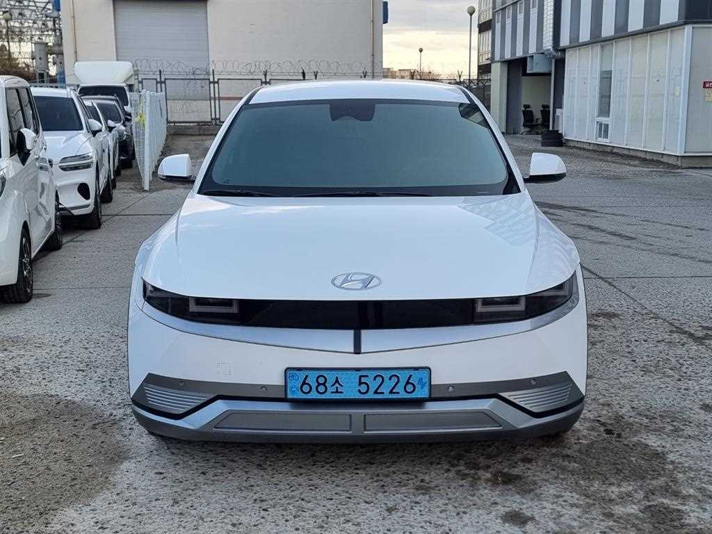 HYUNDAI Ioniq 5 - Vista 2